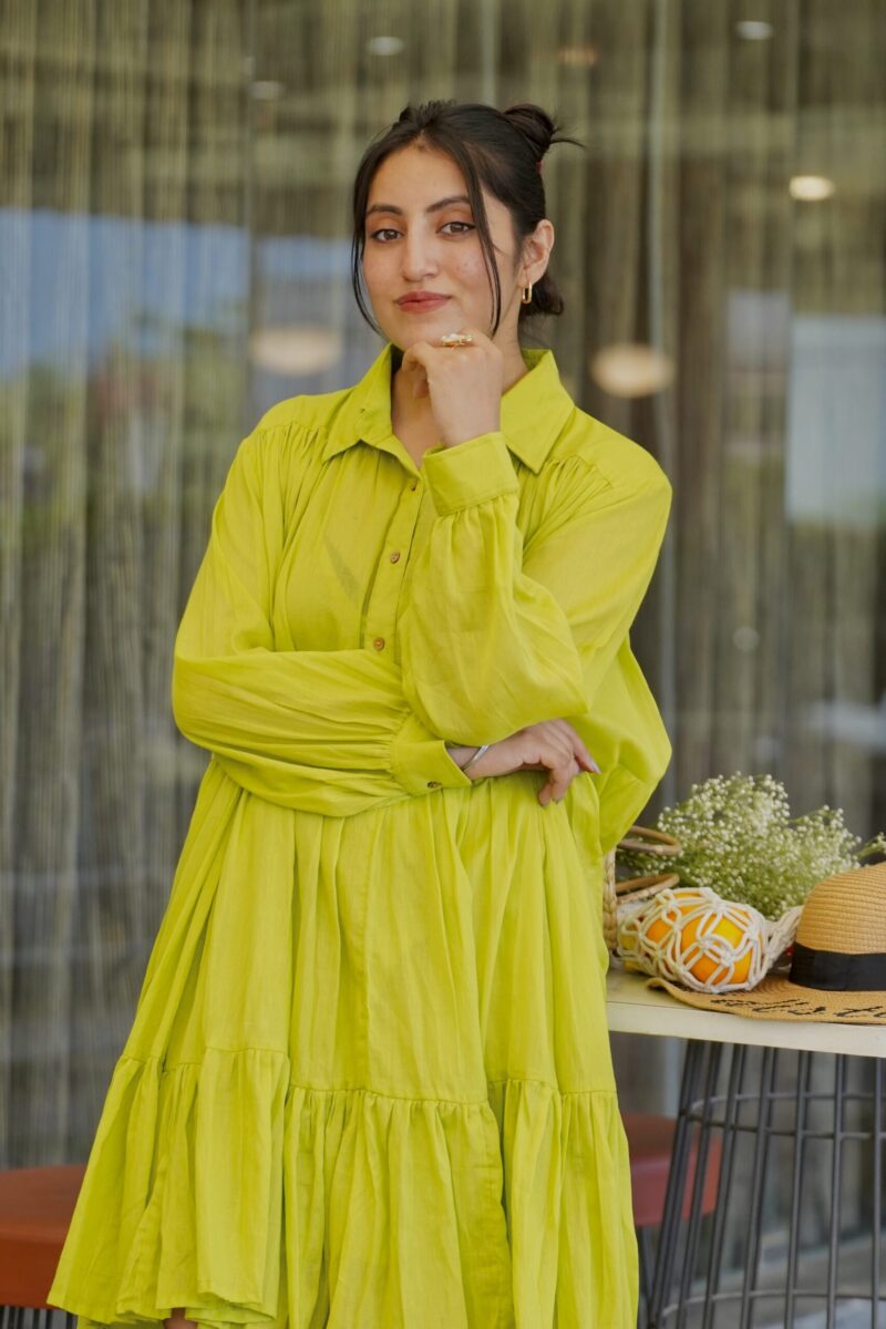 Green Flared Collar Dress - Image 2
