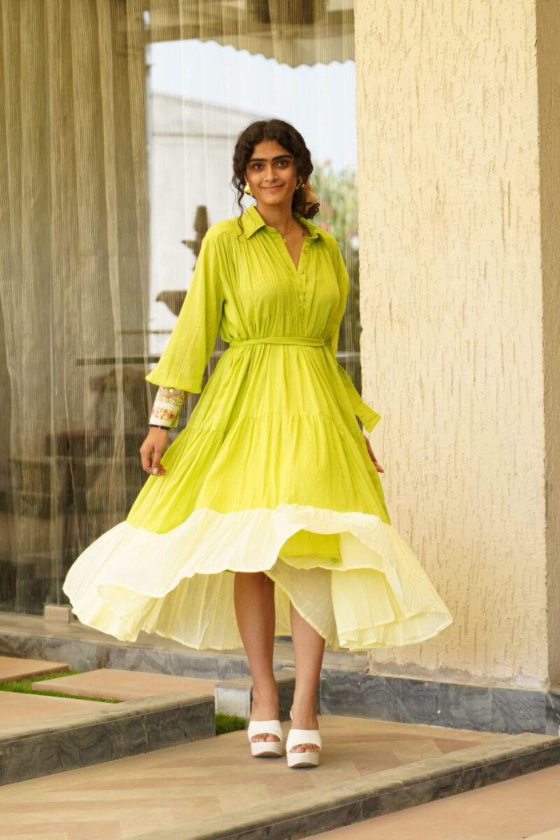 Flared Collar Long Dress - Image 2