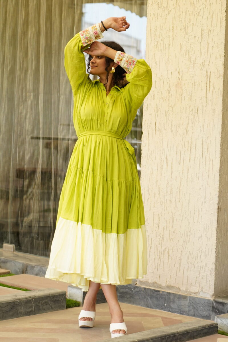 Flared Collar Long Dress - Image 5