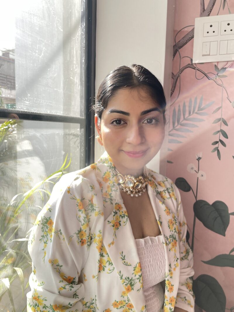 Nazakat pantsuit (yellow) - Image 2